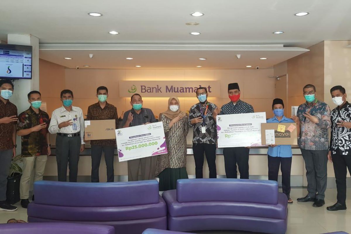 Peduli pendidikan, Bank Muamalat dan Baitulmaal Muamalat berikan bantuan untuk guru di Medan