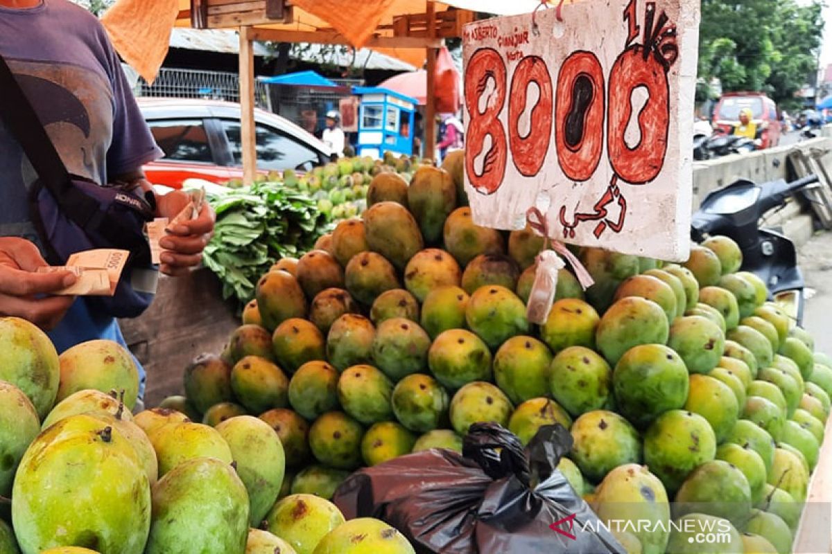 Harga mangga di Pasar Minggu Rp8 ribu per kilogram