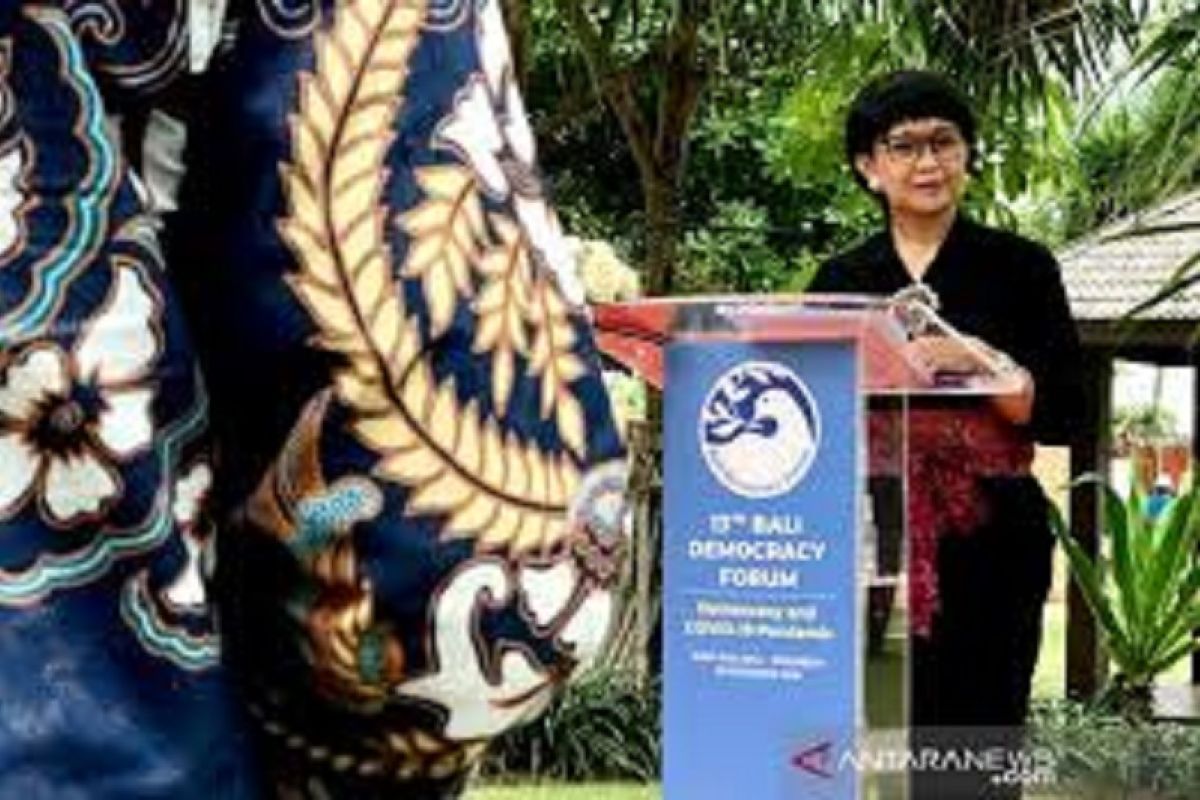 Menlu RI Retno Marsudi tegaskan penanganan pandemi tidak lemahkan demokrasi