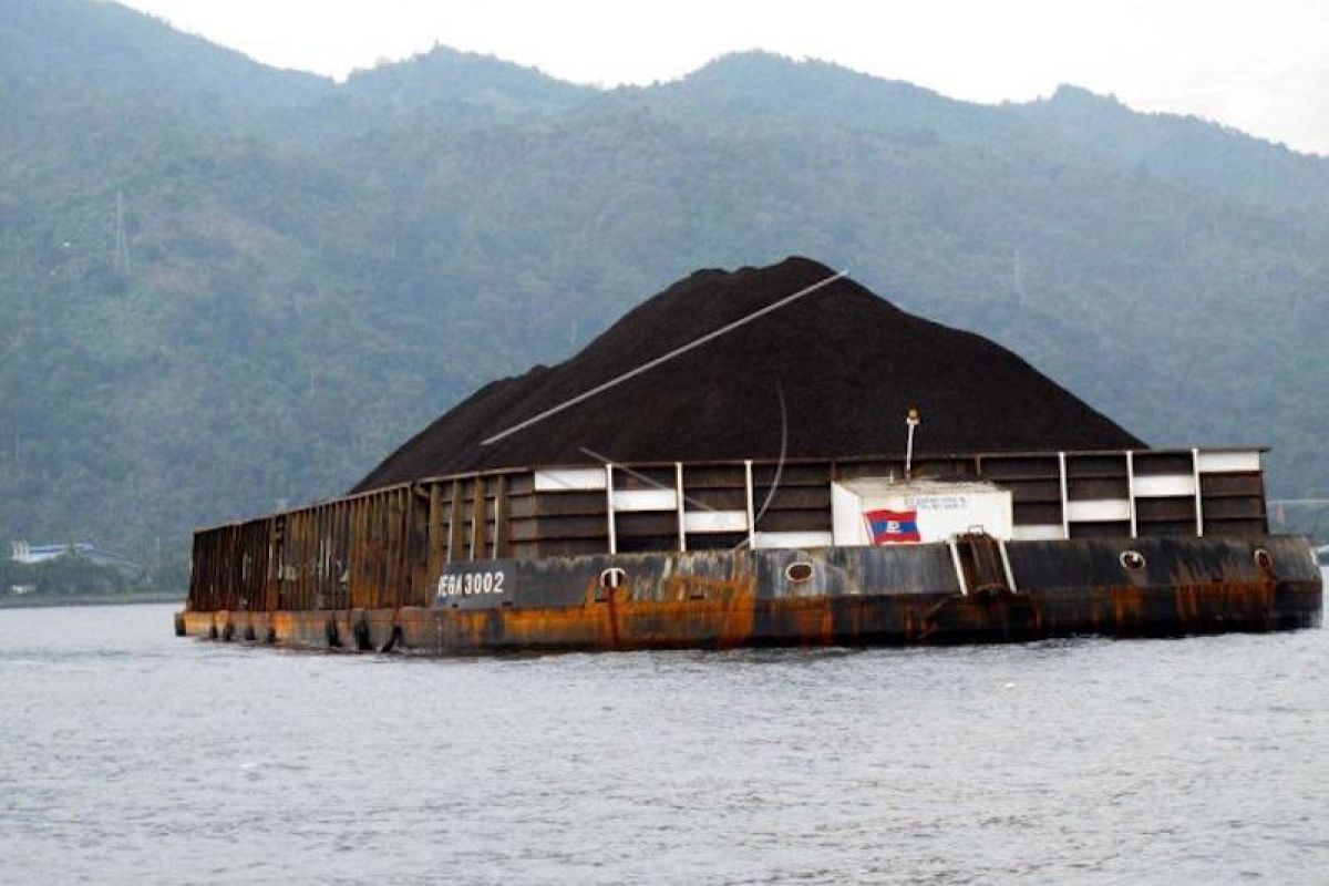 Bukit Asam cetak laba Rp2,4 triliun di tengah pandemi