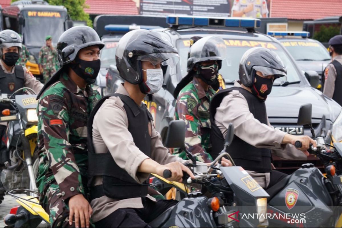 TNI-Polri patroli cipta kondisi pascapencoblosan Pilkada Kalsel