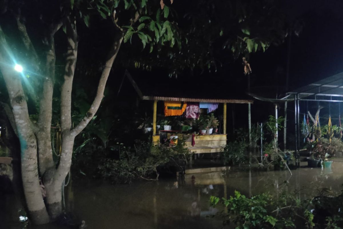 Kondisi banjir Aceh Utara malam ini, warga masih bersiaga