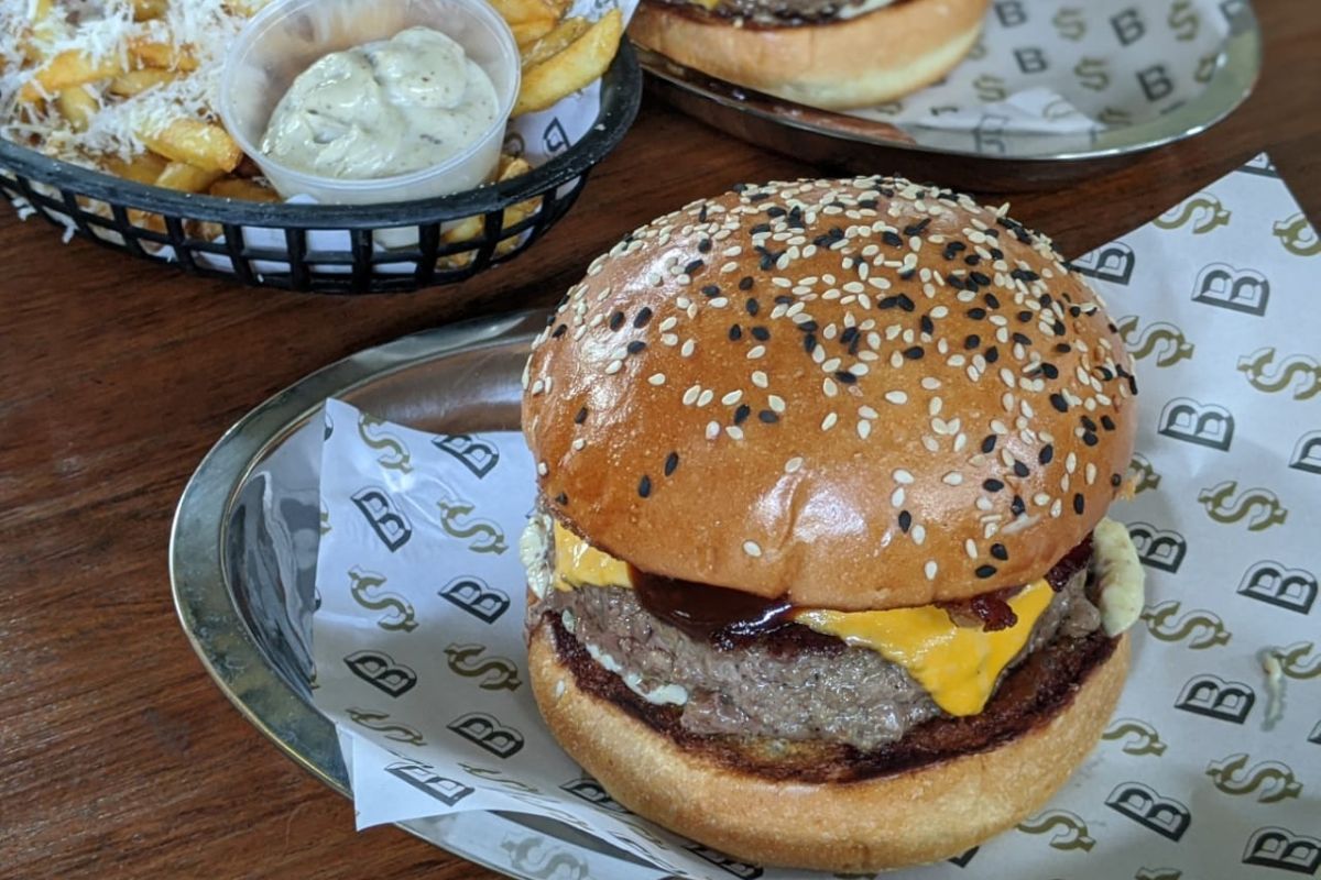 Akhirnya burger premium dari Bali mampir juga ke Jakarta