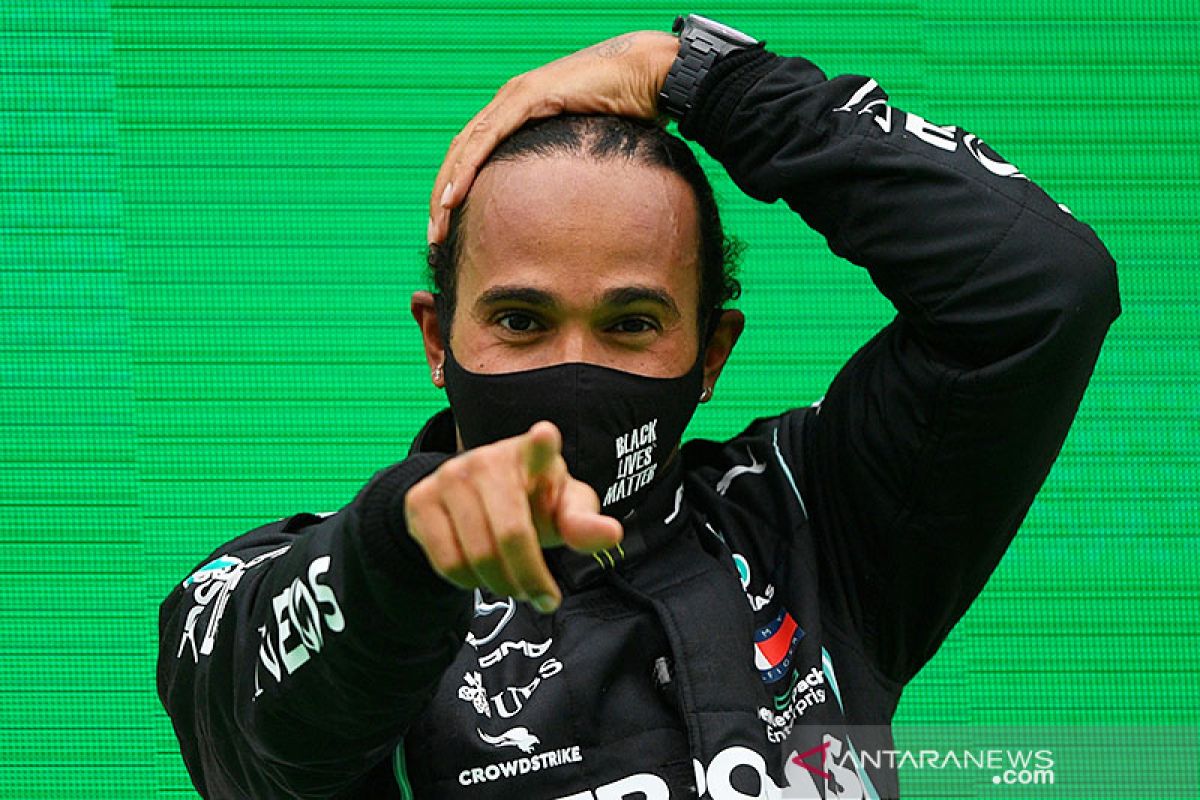 Hamilton kembali membalap di Abu Dhabi menyusul hasil negatif COVID-19