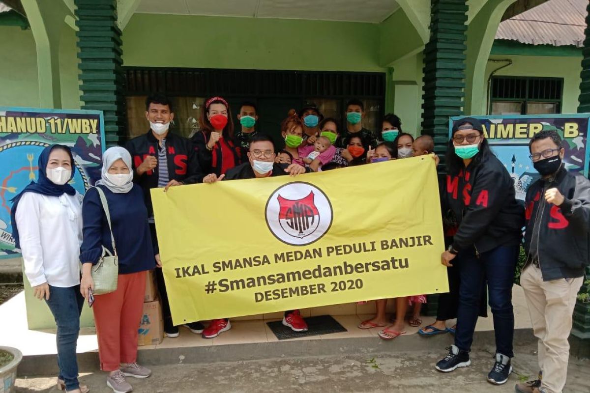 Ikal Smansa salurkan bantuan untuk korban banjir Medan