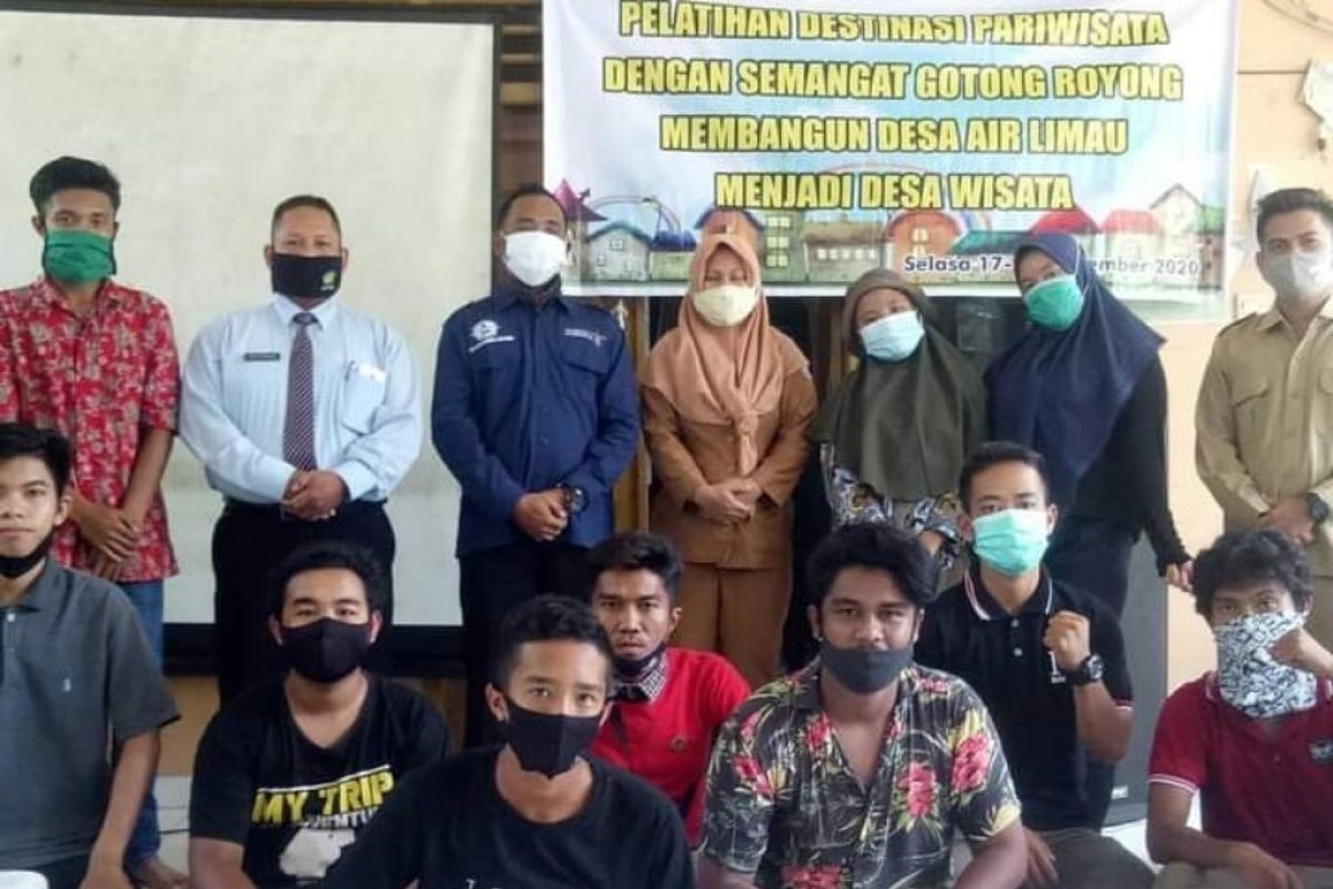 Pemkab Bangka Barat latih pengelolaan desa wisata