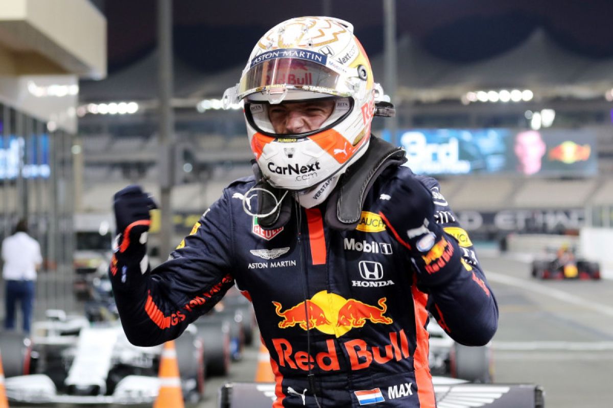 Verstappen kalahkan duet Mercedes untuk pole position GP Abu Dhabi