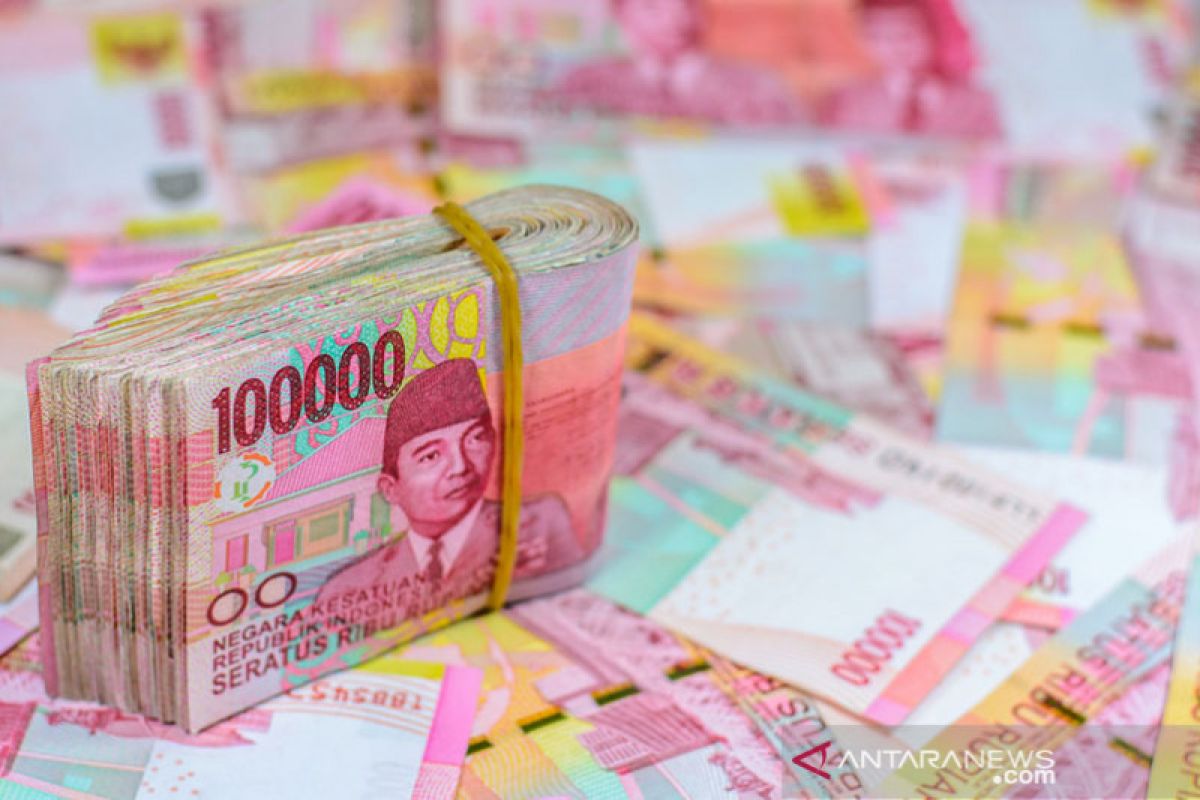 Rupiah Selasa dibuka melemah dibayangi sentimen penyebaran COVID-19