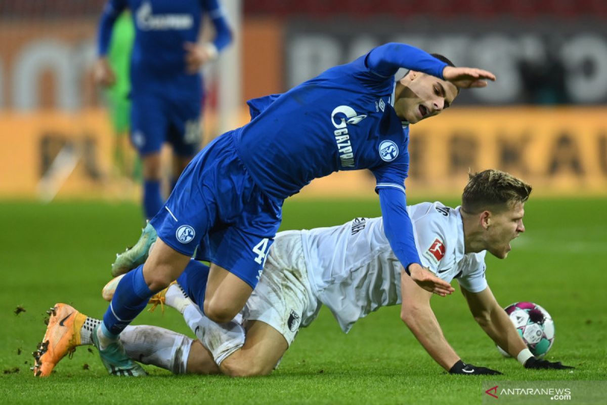 Gol Richter gagalkan Schalke catatkan kemenangan perdana musim ini
