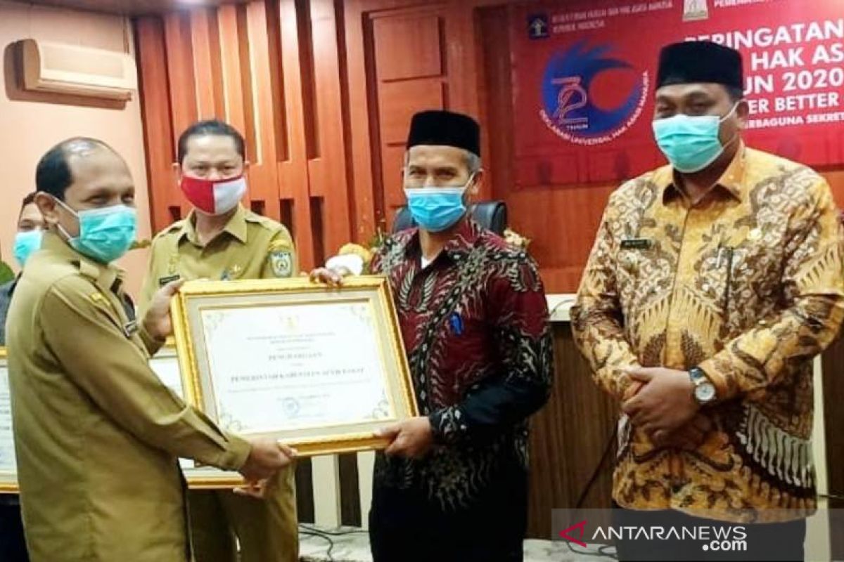 Pemkab Aceh Barat raih penghargaan peduli HAM