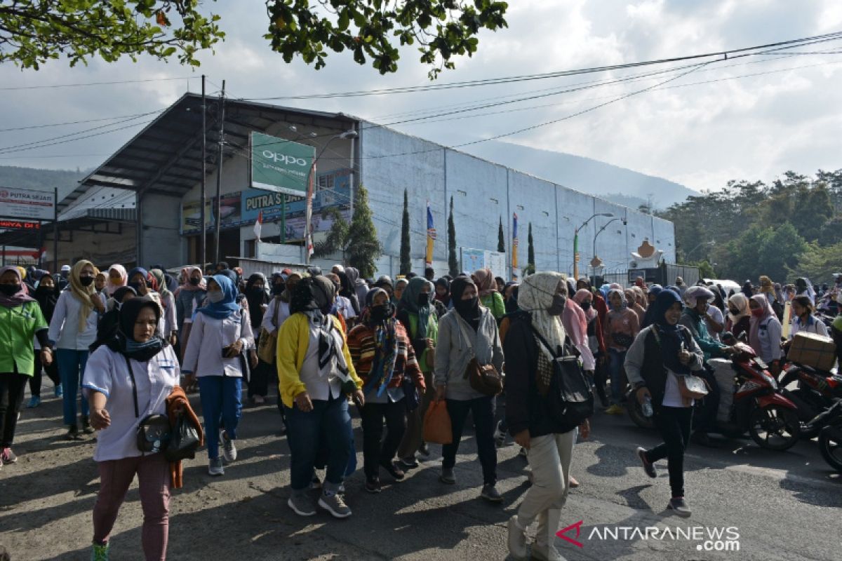 Ditemukan kasus positif COVID-19 dari klaster pabrik di Garut