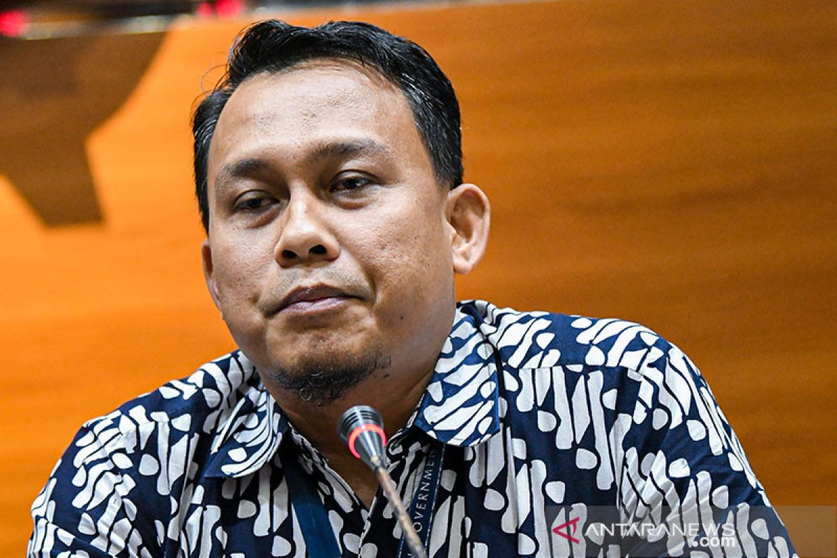 KPK amankan dokumen bansos geledah dua perusahaan di Jakarta