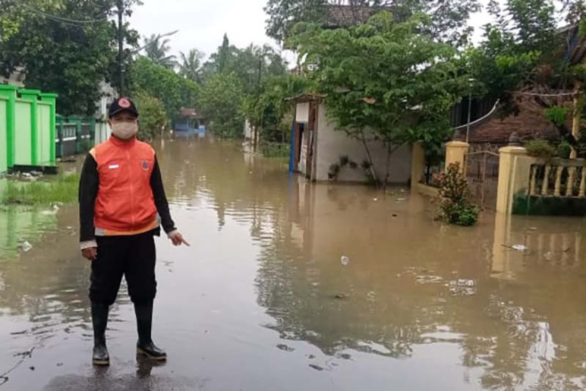 BMKG: Hujan deras akibatkan banjir di Cilacap