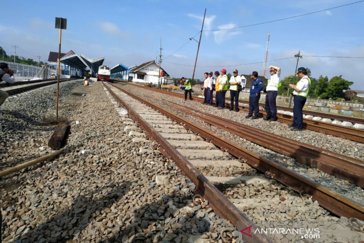 Sejumlah kereta alami keterlambatan akibat kecelakaan di Sragen