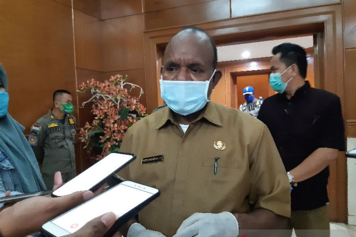 Pemprov Papua imbau warga kibarkan bendera setengah tiang bagi Wakasad