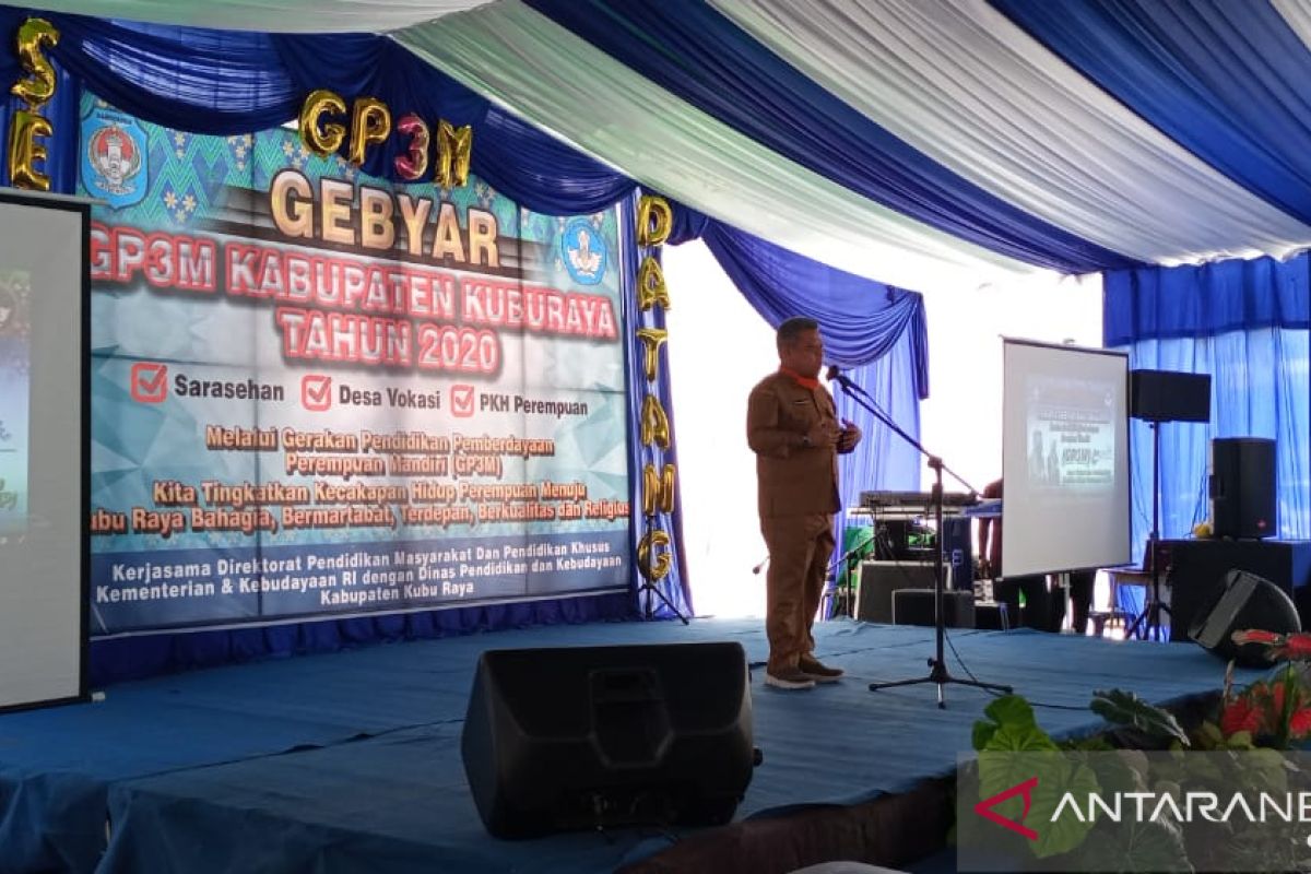 Dinas Pendidikan Kabupaten Kubu Raya bantu pemberdayaan UMKM melalui GP3M