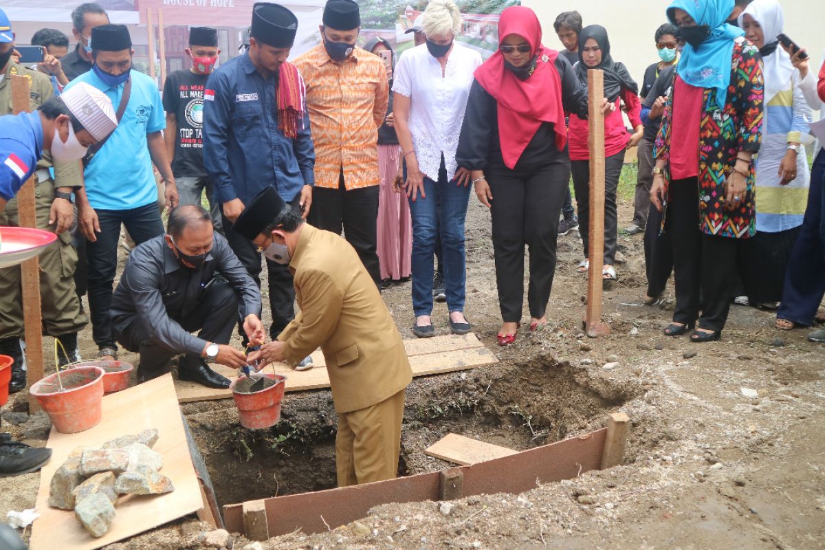 Pemkot-Endri Foundation membangun rumah singgah di Mataram