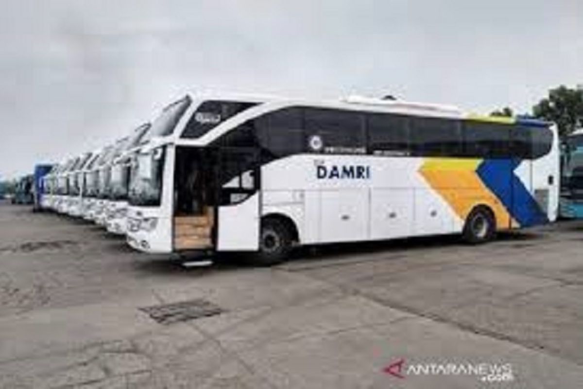 DAMRI gelar program retrofit bus listrik untuk transportasi umum di Indonesia