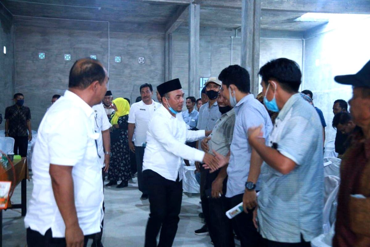 Bupati Labuhanbatu silaturahmi bersama ketua komite sekolah di riga kecamatan