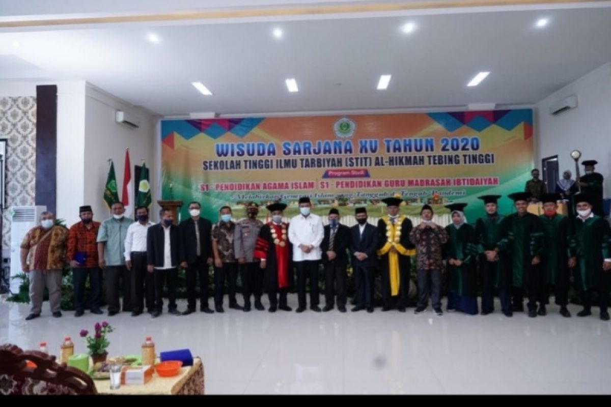 Wali Kota Tebing Tinggi hadiri wisuda sarjana STIT Tebing Tinggi