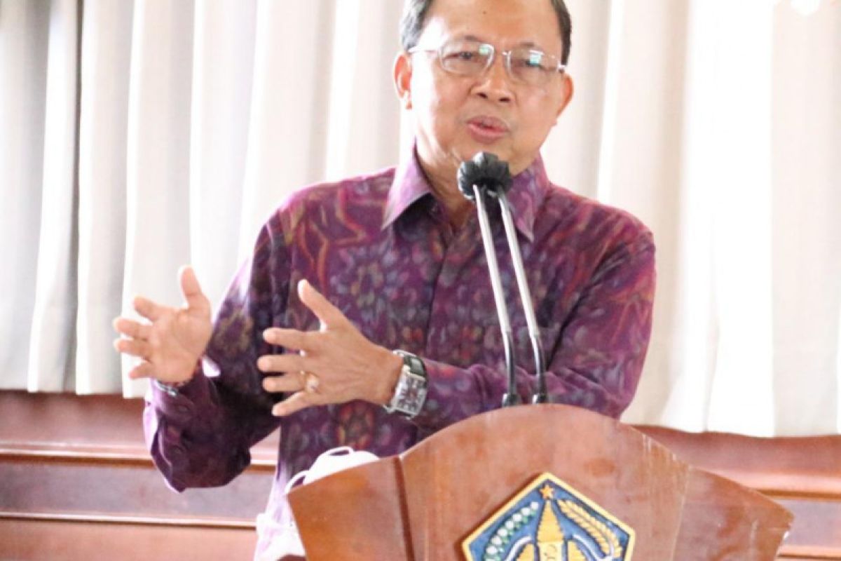 Gubernur: Soal uji usap masuk Bali, kesehatan jadi prioritas utama