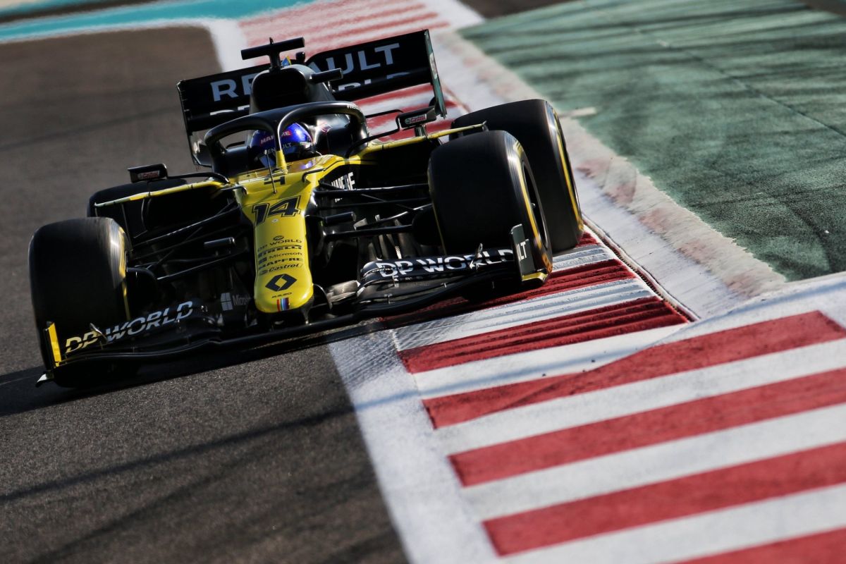 Fernando Alonso tampil tercepat di antara pebalap junior di tes Abu Dhabi