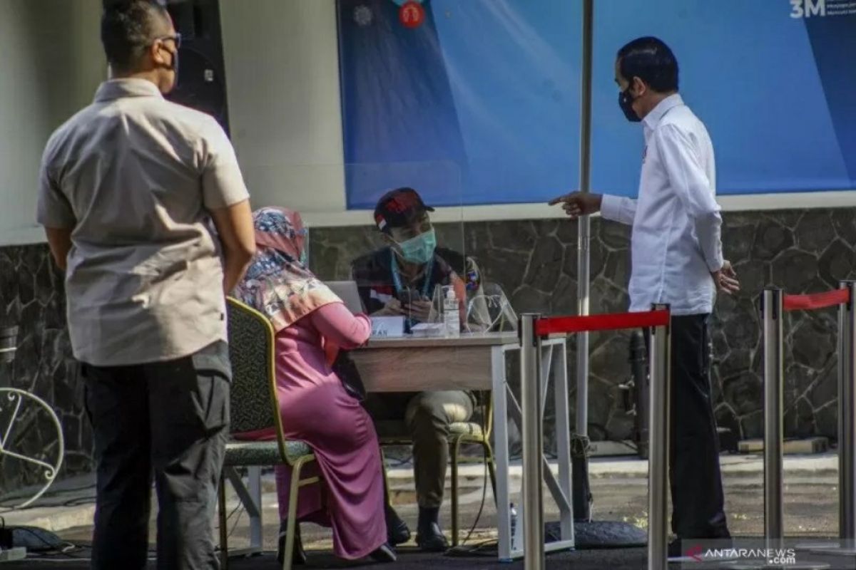 Pemerintah lakukan realokasi anggaran untuk gratiskan vaksin COVID-19