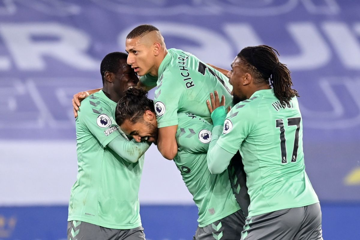 Penyerang Brazil Richarlison bawa Everton gebuk Leicester 2-0