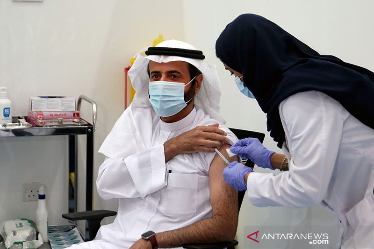 Khawatir varian baru COVID-19, Arab Saudi perpanjang larangan masuk