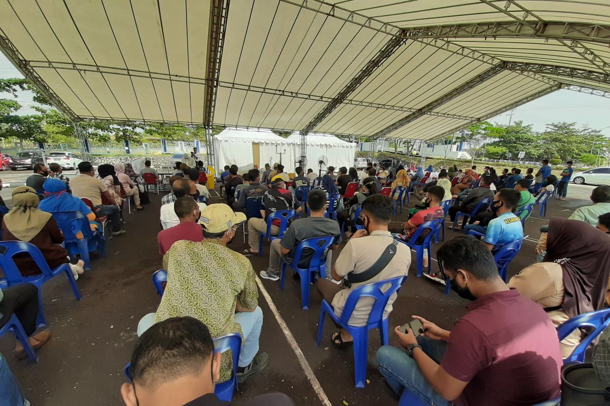 Gubernur dan Sekda Kepri siap disuntik penerima vaksin COVID-19