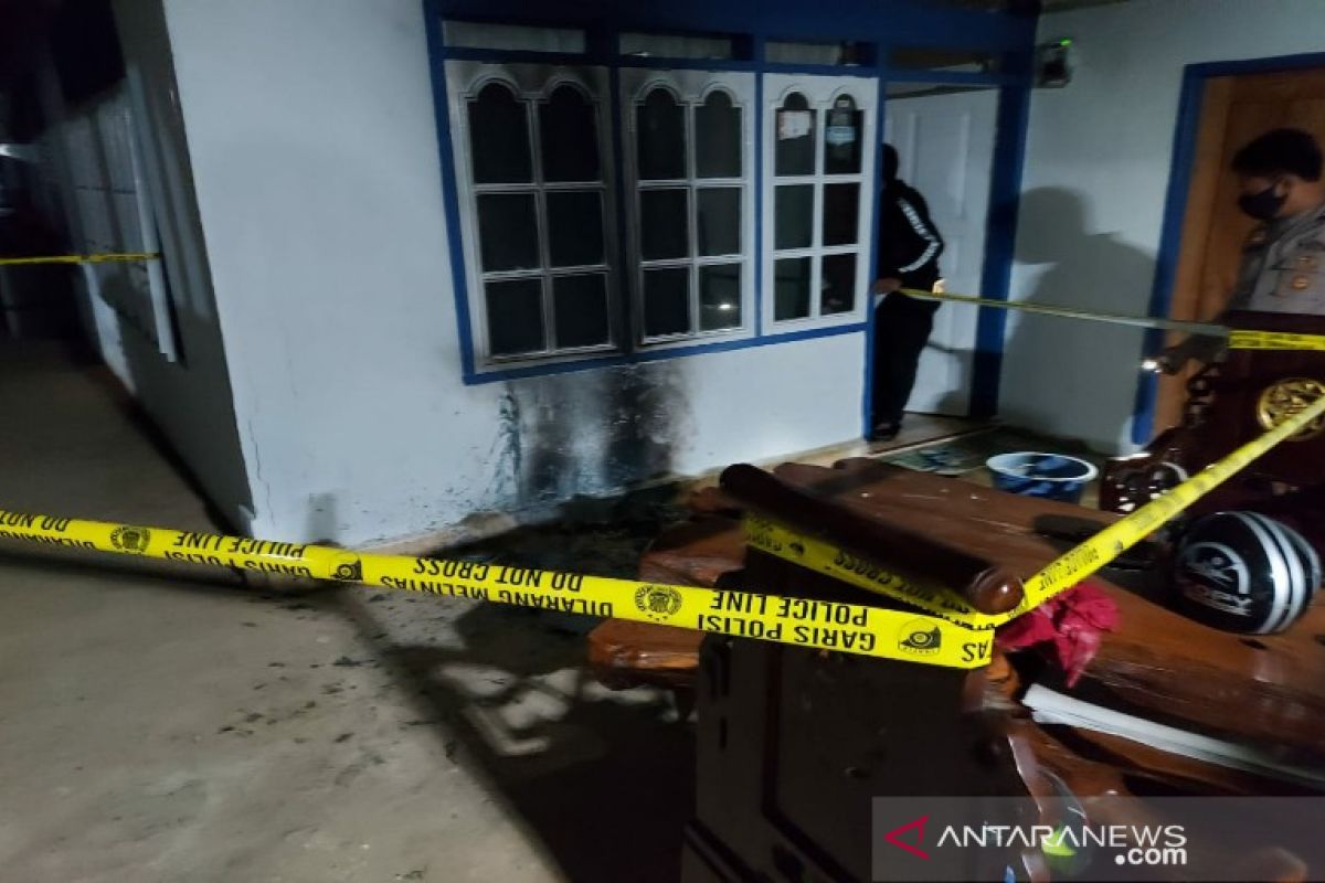 Rumah Ketua KPU Muna dilempari bom molotov