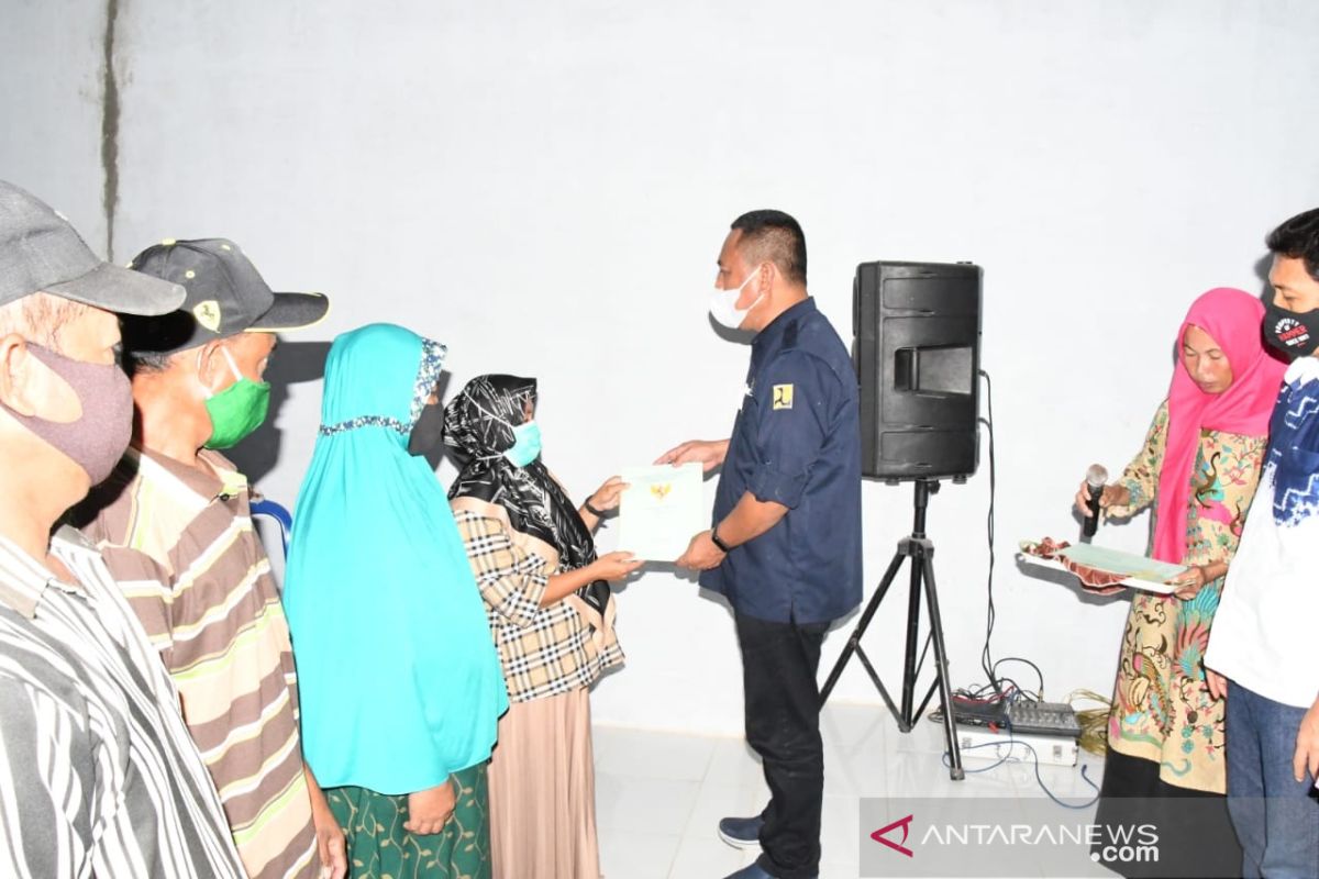 226 warga Gorontalo Utara terima sertifikat tanah gratis