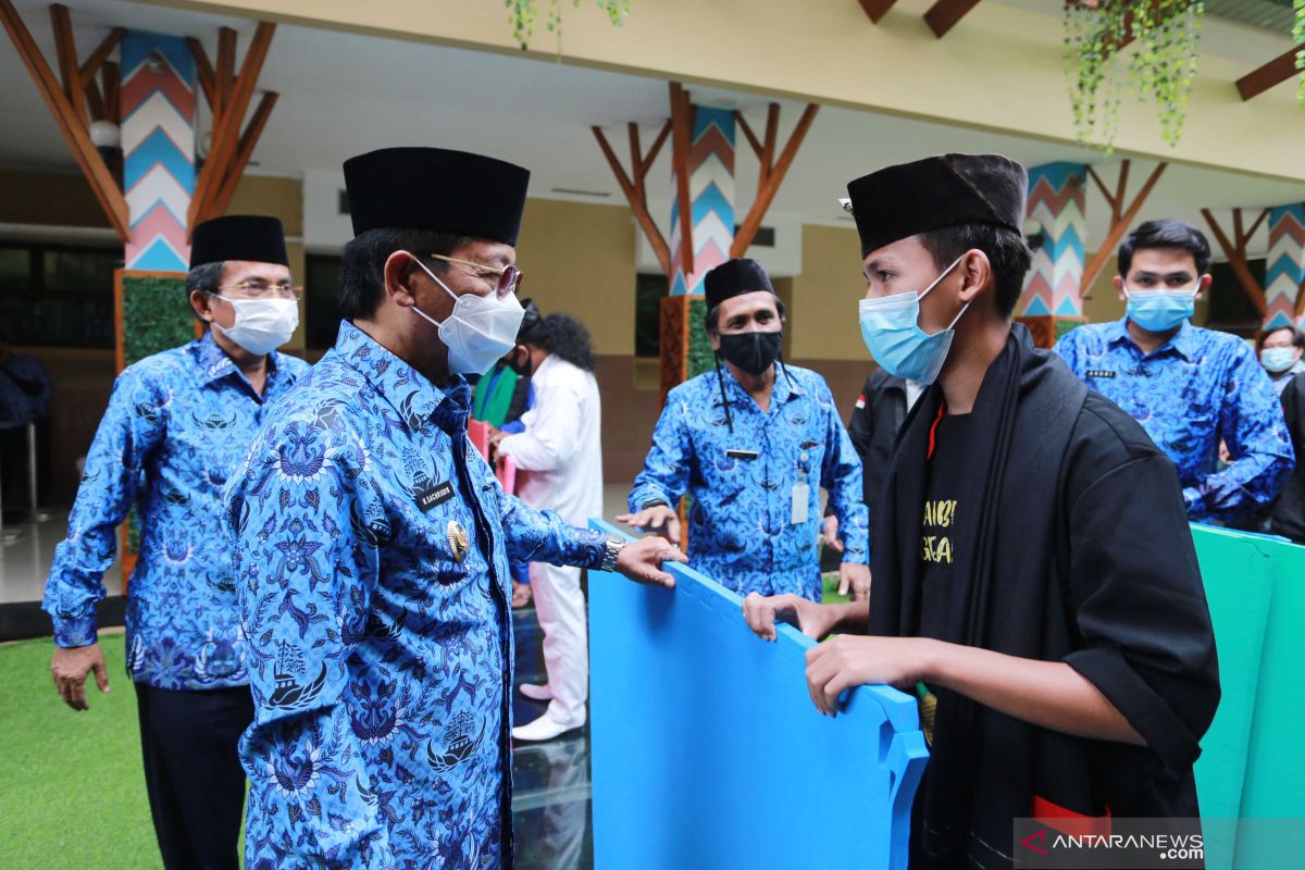 Pemkot Tangerang bantu sarana latihan enam  perguruan silat