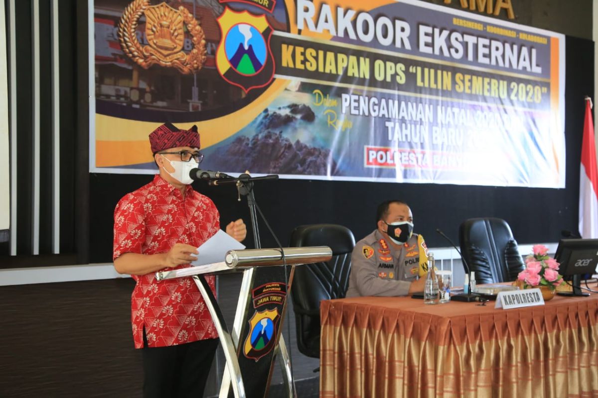 Berstatus zona merah, Pemkab Banyuwangi larang perayaan tahun baru di tempat umum