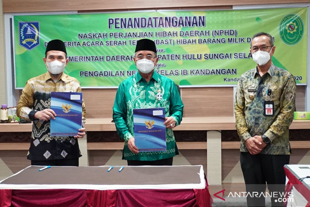 Pemkab HSS hibahkan lahan kepada Pengadilan Negeri Kandangan