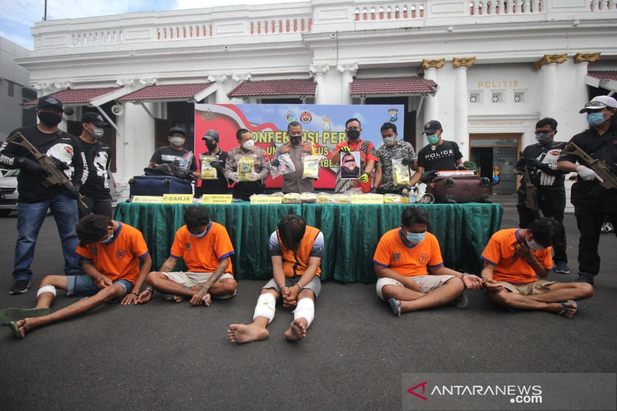 Polisi ungkap kasus sabu-sabu 21,4 kg di Surabaya