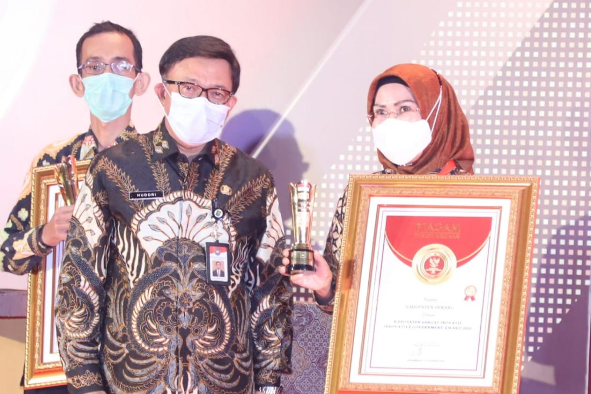 Pemkab Serang Raih Innovative Government Award 2020