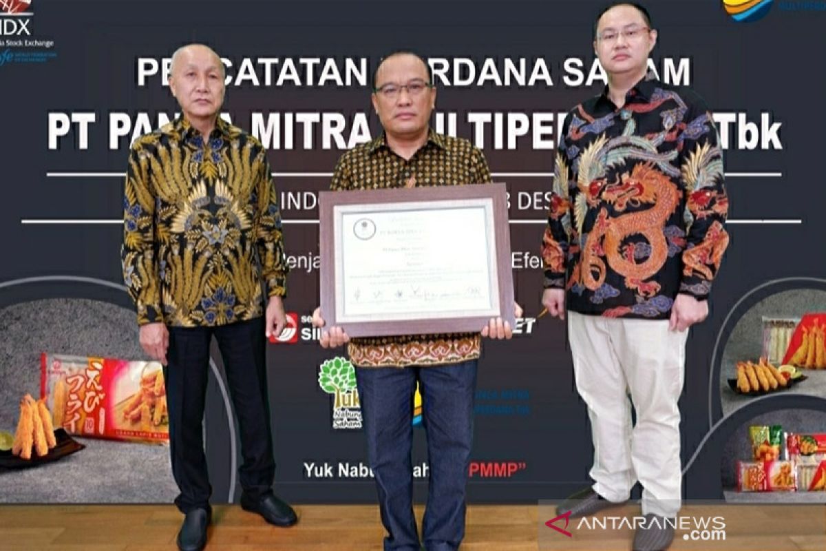 Perusahaan pengolahan udang Panca Mitra resmi melantai di bursa