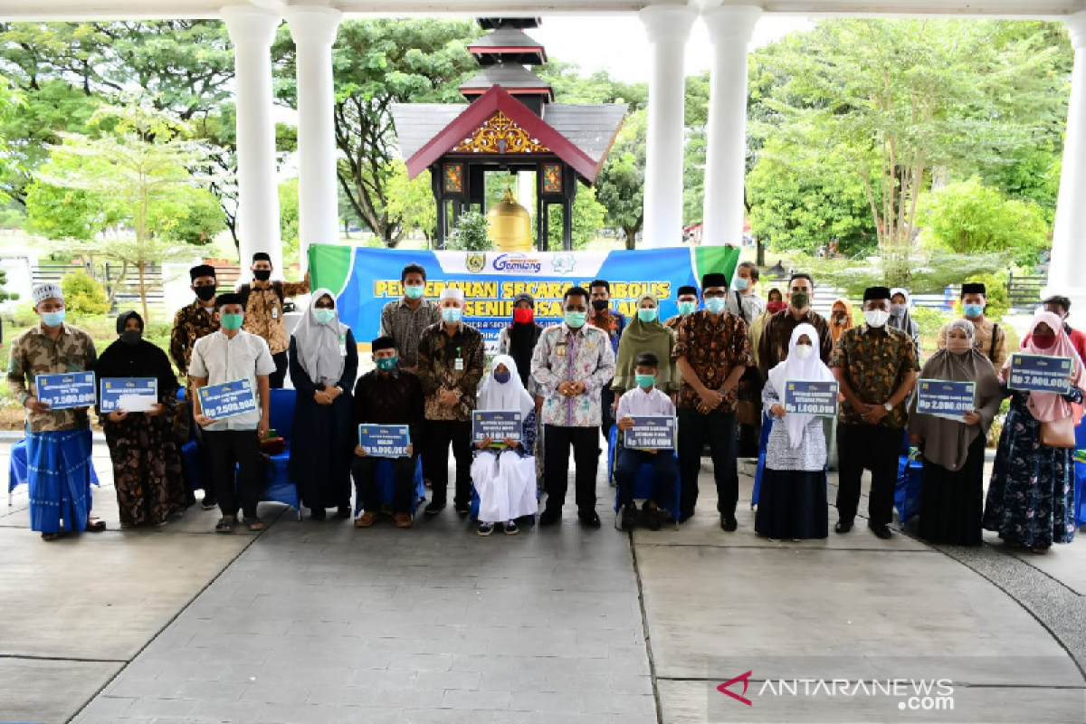 Wali Kota serahkan zakat senif fisabilillah Rp 1,7 miliar untuk 783 penerima