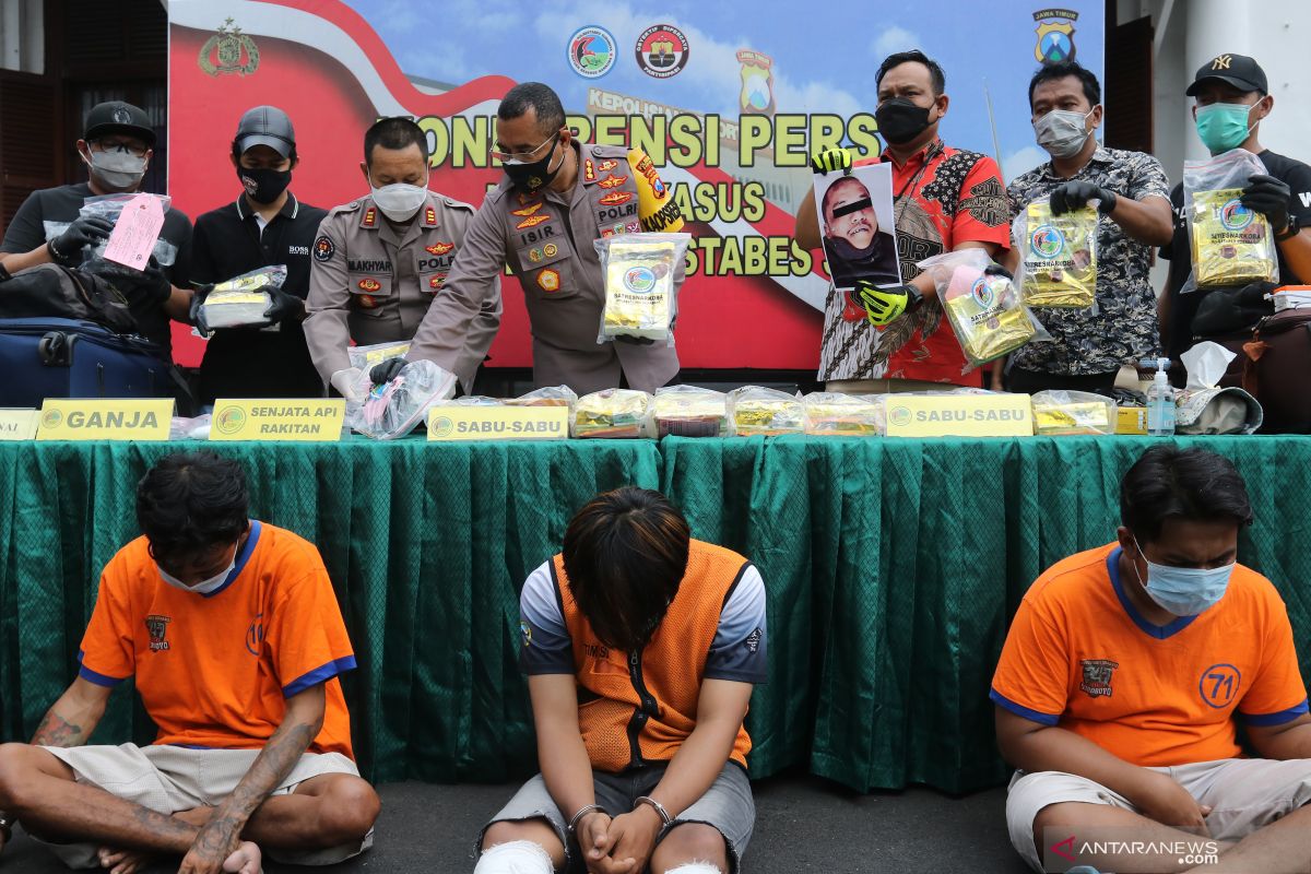 Polisi tangkap pengedar narkoba berikut barang bukti sabu-sabu 21,4 kilogram