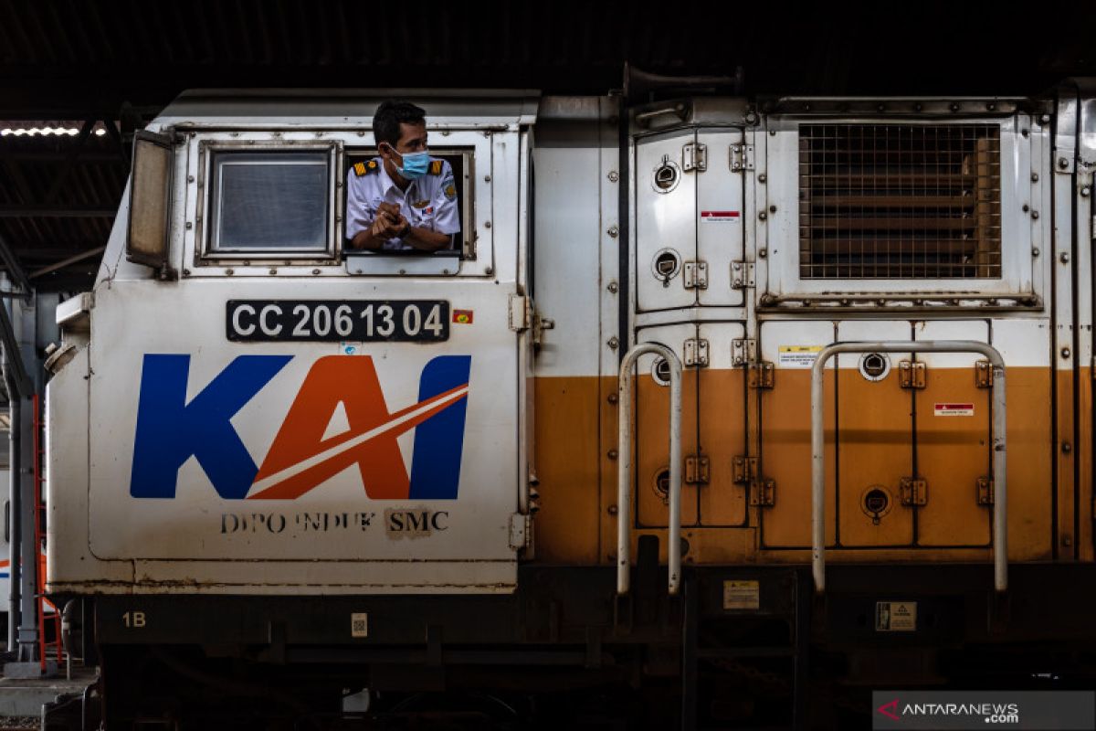 Efisien waktu perjalanan KA di Daop Semarang capai 738 menit