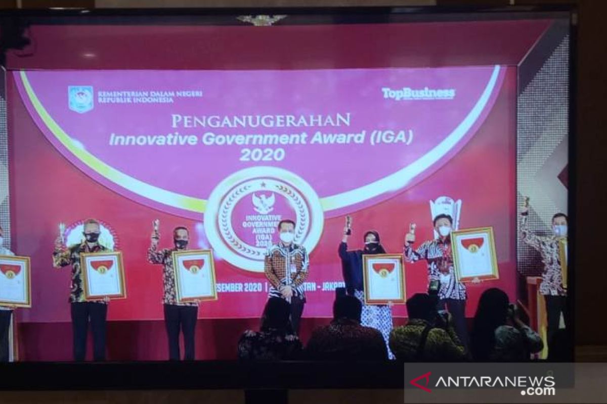 Pemkot Pangkalpinang raih penghargaan Innovative Goverment Award 2020