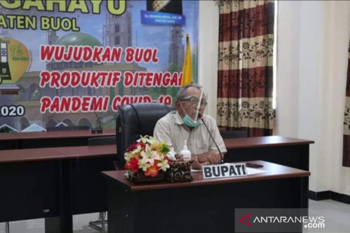 Bupati Buol  minta warga menyesuaikan gaya hidup di masa pandemi