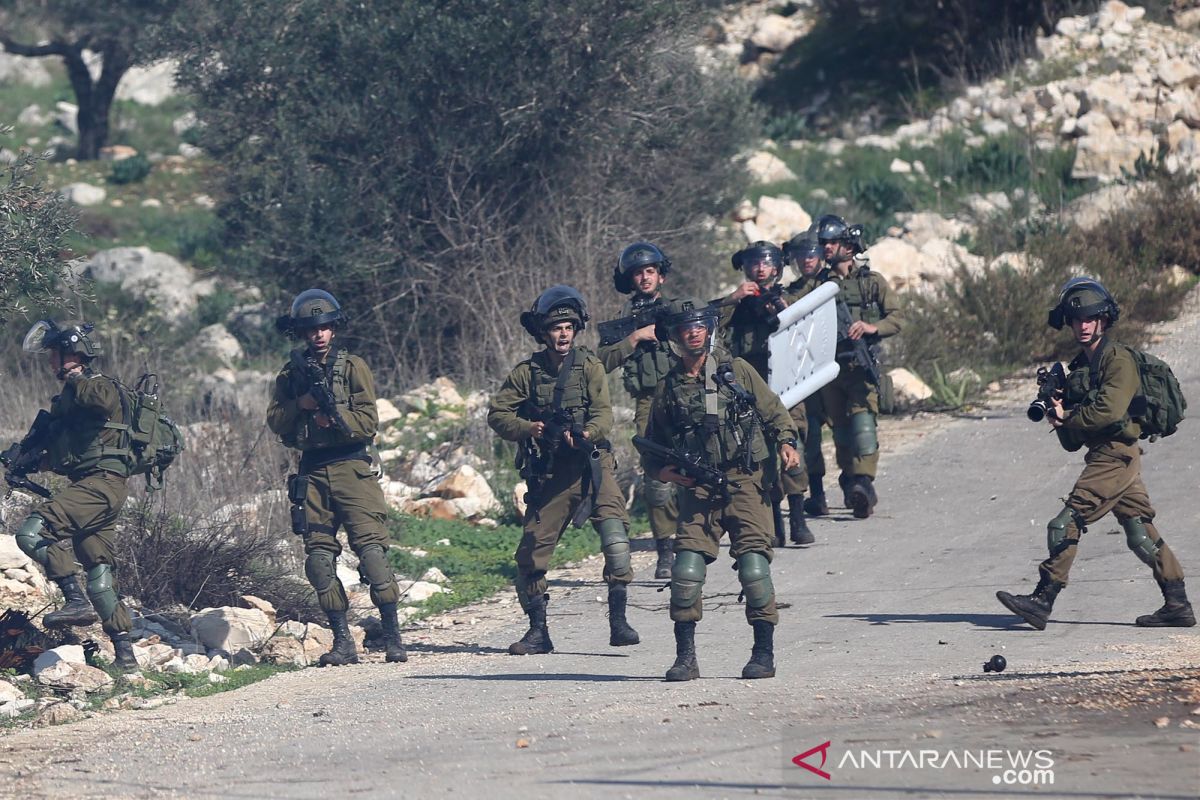 Dikira warga Palestina, dua perwira Israel tewas ditembak oleh rekannya