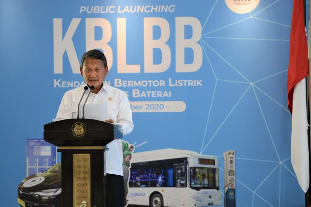 Kendaraan bermotor listrik berbasis baterai resmi diluncurkan, PLN siapkan infrastruktur