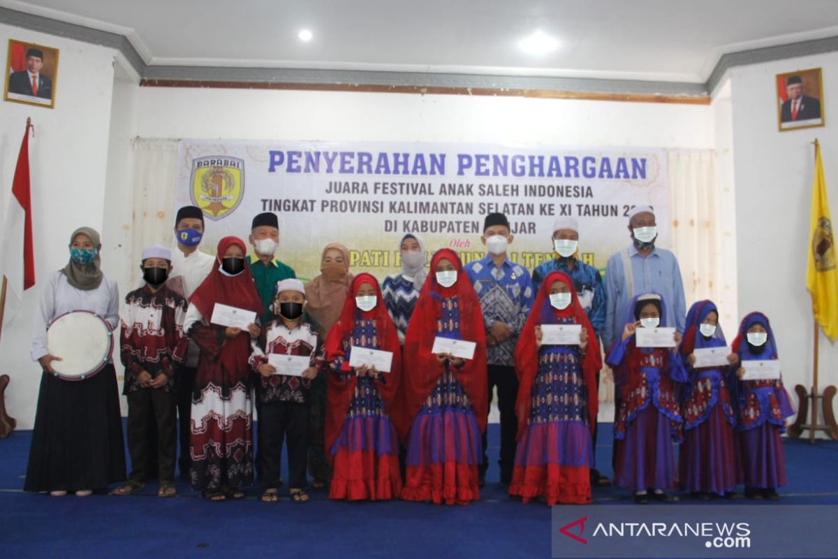 26 anak berprestasi pada FASI XI terima penghargaan dari Pemkab HST