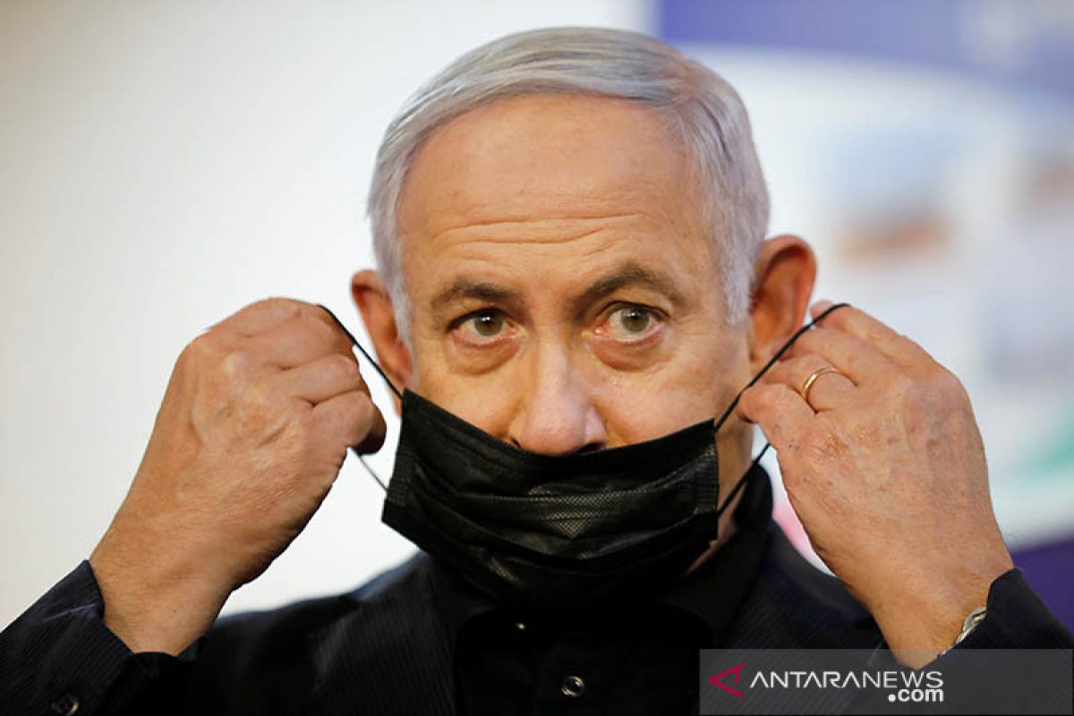 PM Israel Benjamin Netanyahu hadapi pengadilan hukum, masalah politik