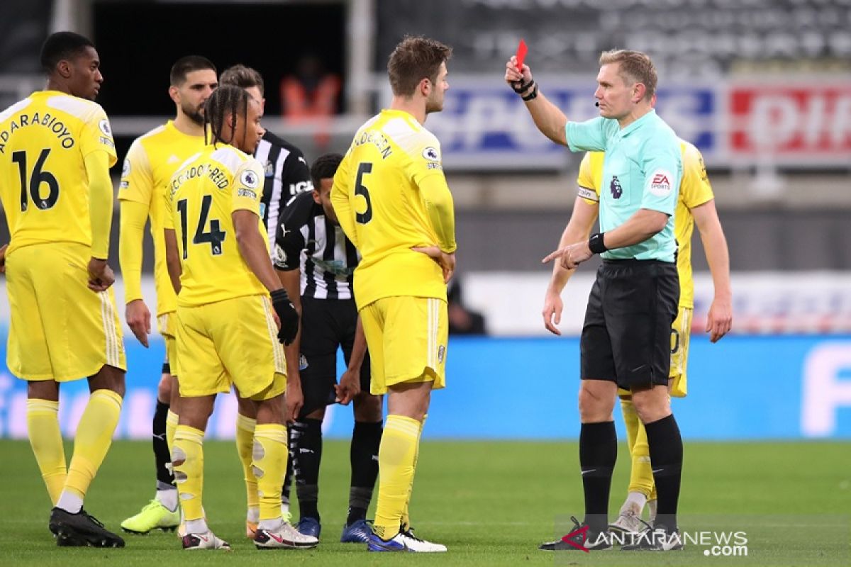 Newcastle hanya raih satu poin setelah diimbangi 10 pemain Fulham