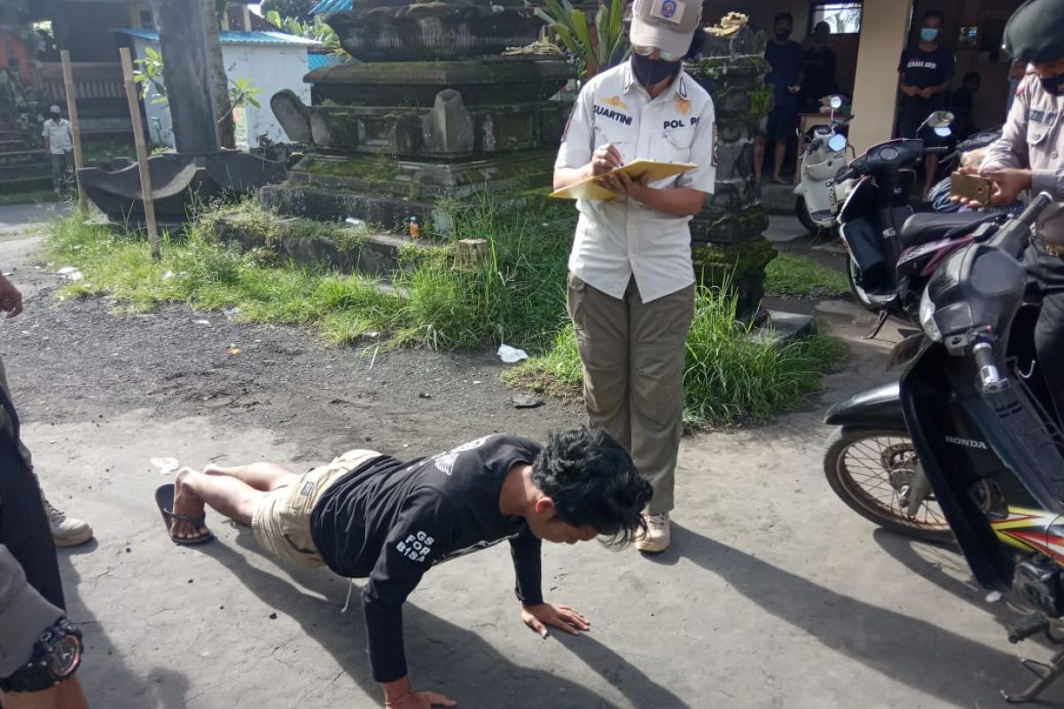 Di Kintamani, Satgas COVID-19 tindak pelanggar prokes