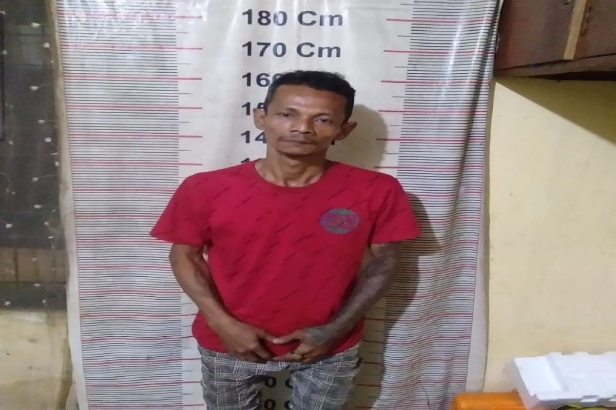 Polsek Tanjung Pura tangkap pemilik ganja